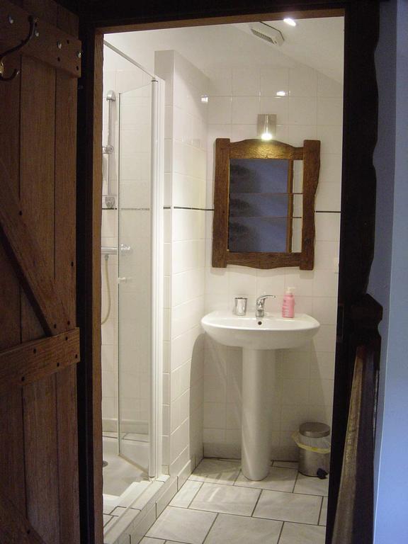 Villa Chez Tartaud Lathus St Remy Habitación foto